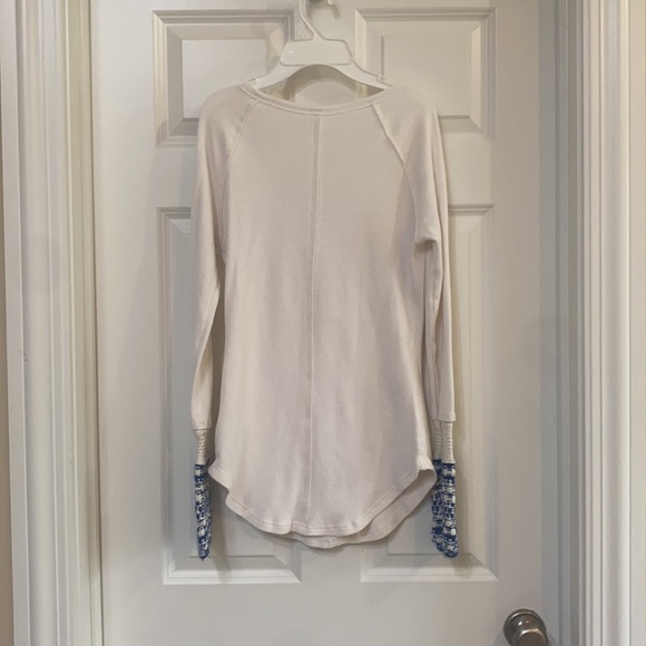 Free People OB429221 Ski Lodge Ivory Waffle Knit/Blue Cuff Henley Thermal Top L - Picture 5 of 5